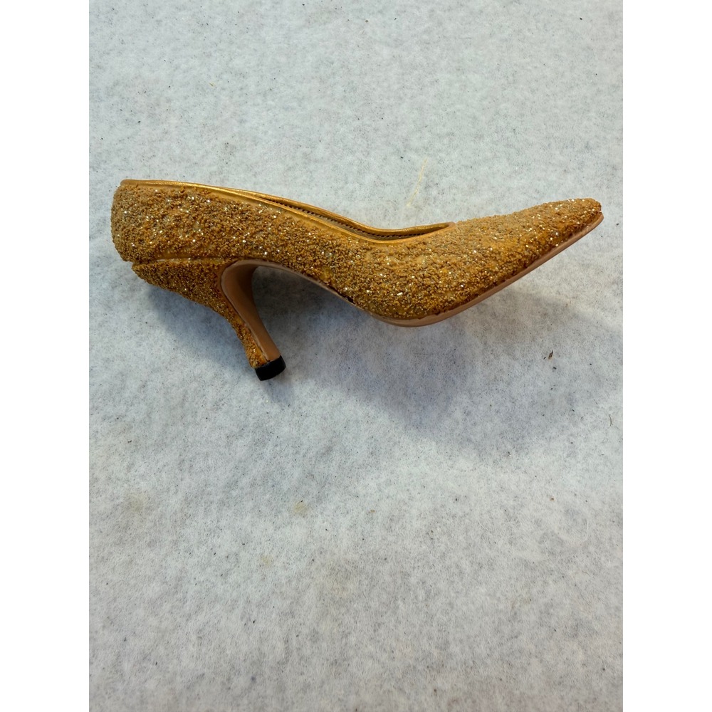 Just The Right Shoe Raine Golden Stiletto 25045 Willitts Designs 1999 Miniature
